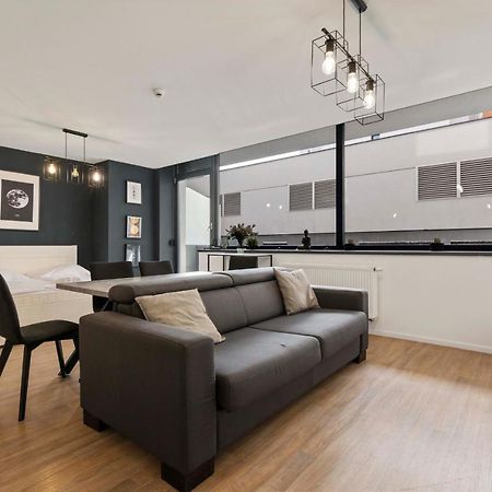 Appartement Luxury&modern MOON à Bratislava Extérieur photo